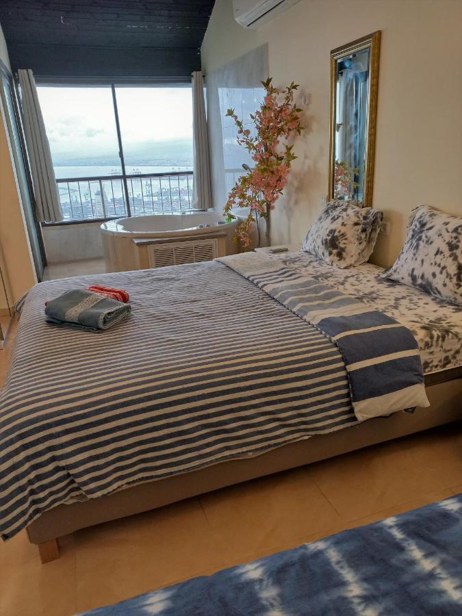 Panorama Bay View 3 Room Хайфа Экстерьер фото
