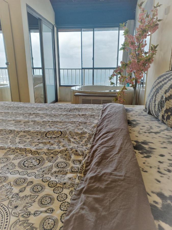 Panorama Bay View 3 Room Хайфа Экстерьер фото